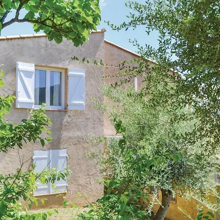 One-bedroom In Ile Rousse * LʼÎle-Rousse