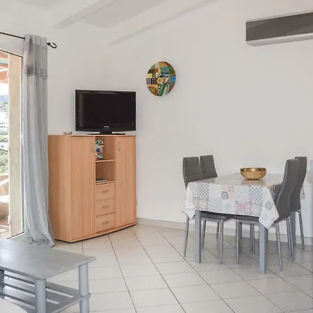 One-bedroom In Ile Rousse *